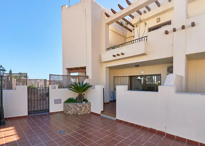 Residencial Amaranto Semesterbostad